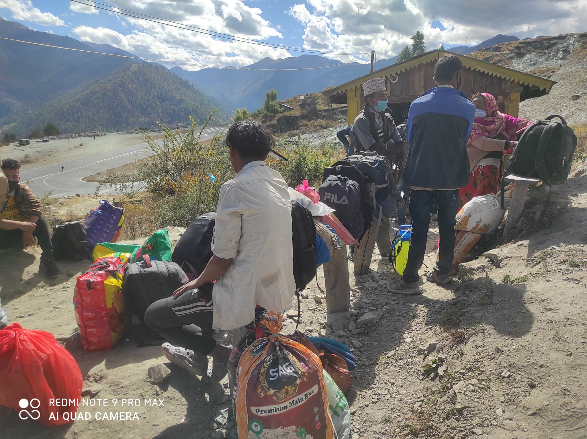 रारामा झण्डै ८ वर्षदेखि अलपत्र टर्मिनल भवनः काठको टहराबाटै एयर ट्राफिक कन्ट्रोल सञ्चालन