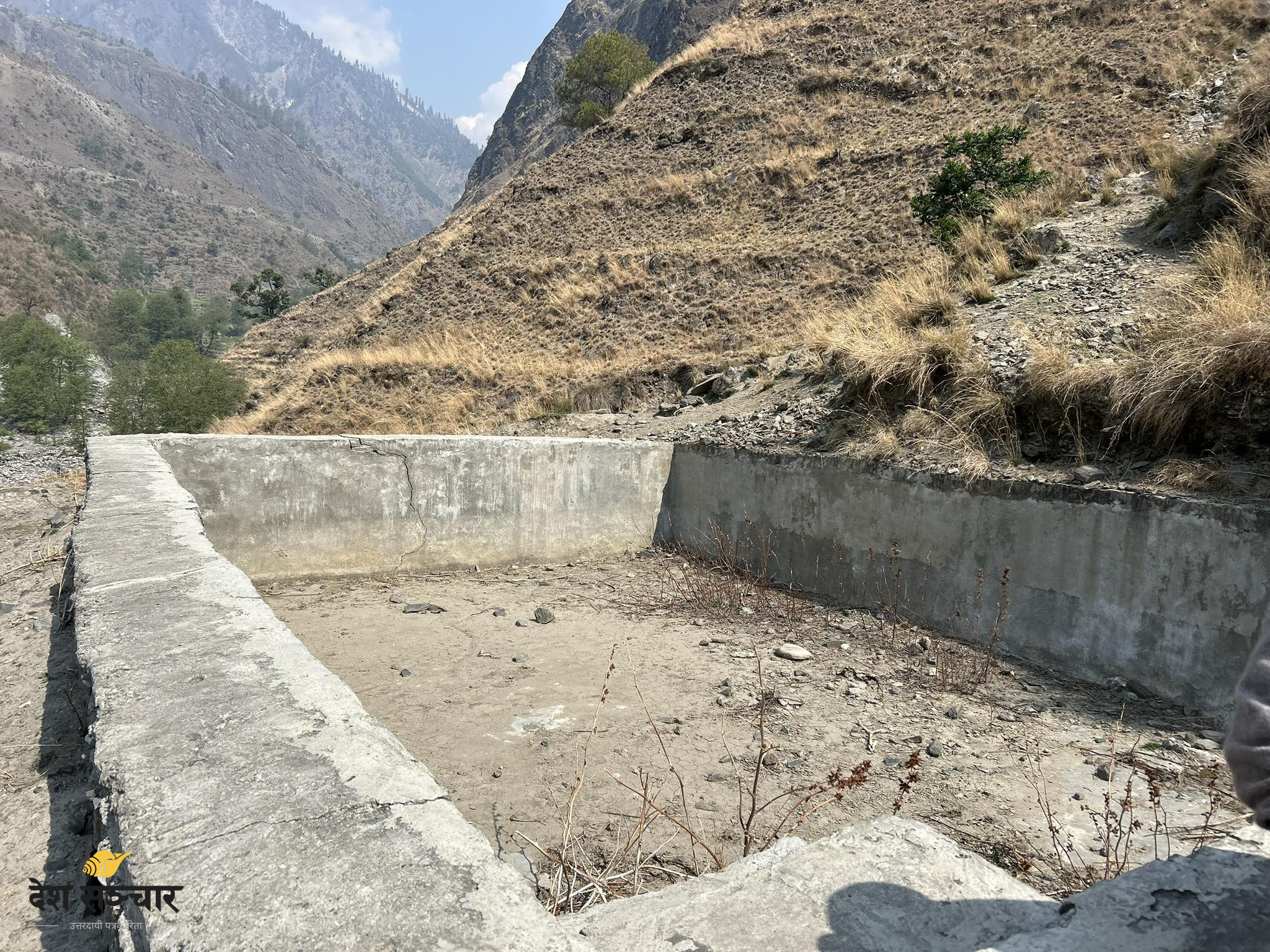 प्रयोगविहीन अवस्थामा छन् लाखौं रकम खर्च भएका पोखरी