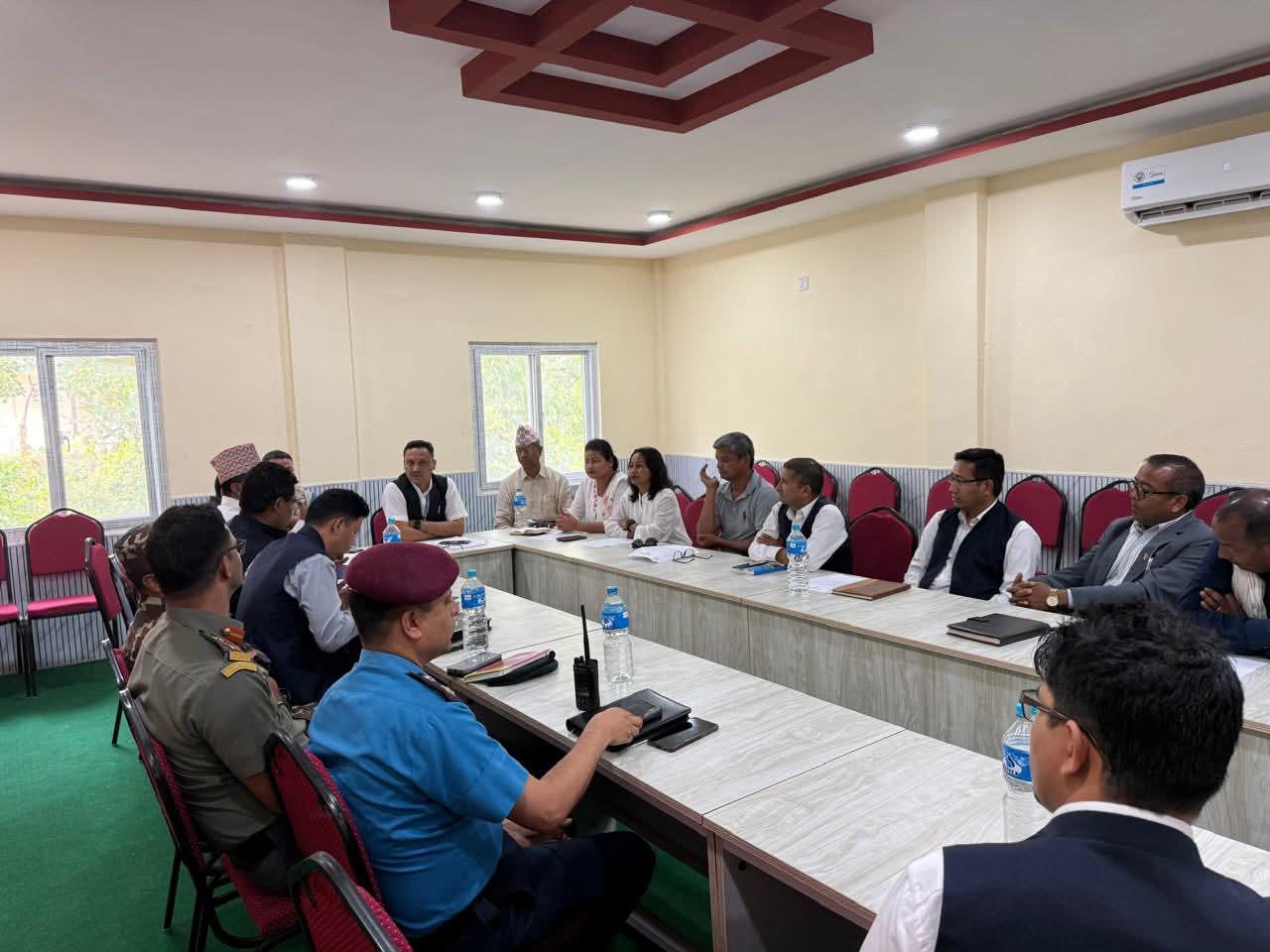 कैलालीका स्थानिय तहका जनप्रतिनिधि भन्छन् ‘ऐलानीमा बसेकालाई हटाउन सकिँदैन’
