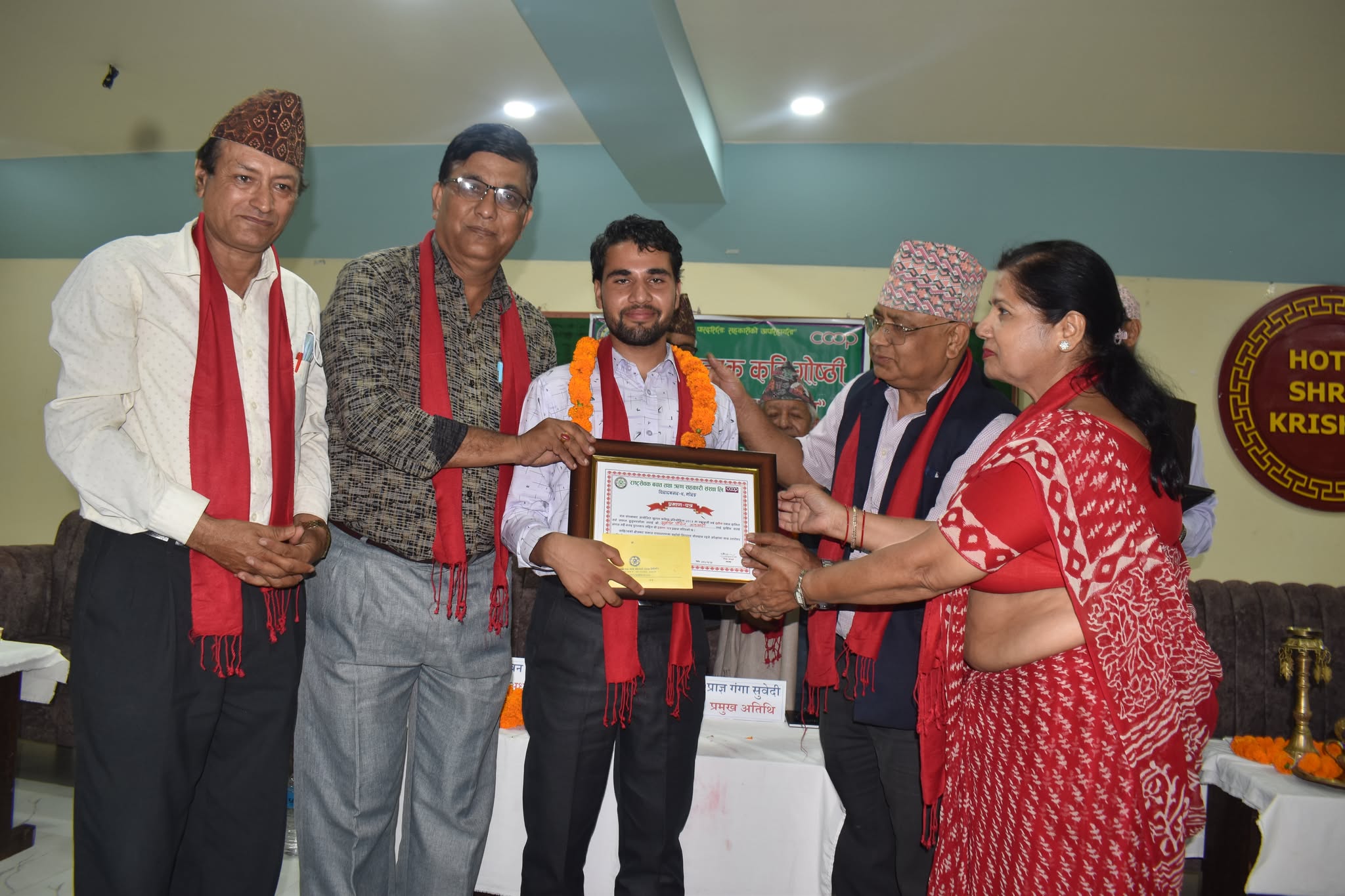 प्रतियोगितात्मक कवि गोष्ठीमा जाजरकोटका गौतम पहिलो