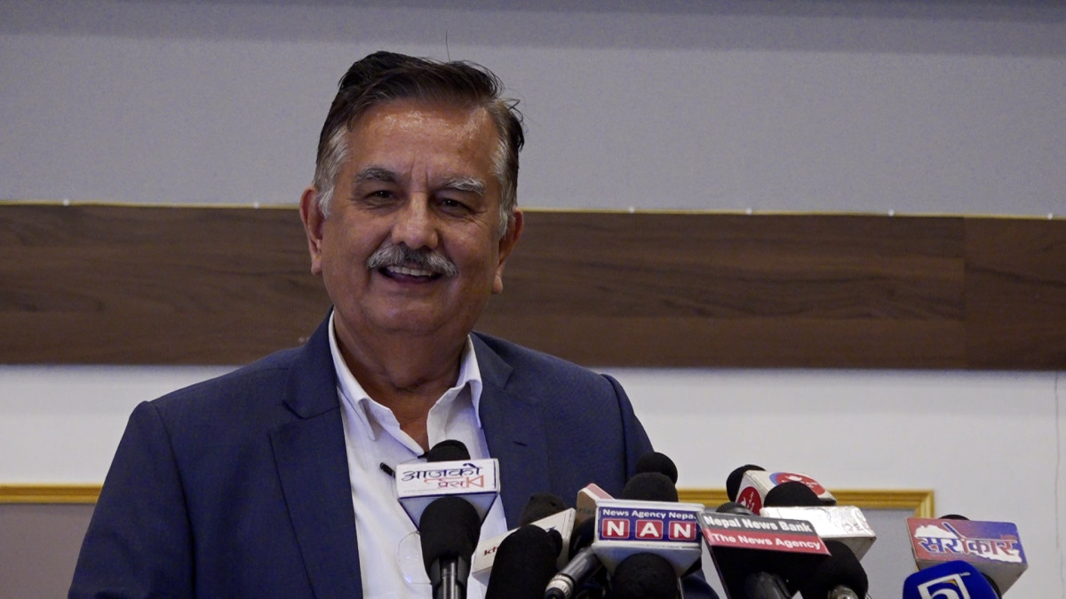 प्रशासनिक र राजनीतिक अवरोधले आर्थिक विकासमा गम्भीर असर पारेको छः सुरेन्द्र पाण्डे