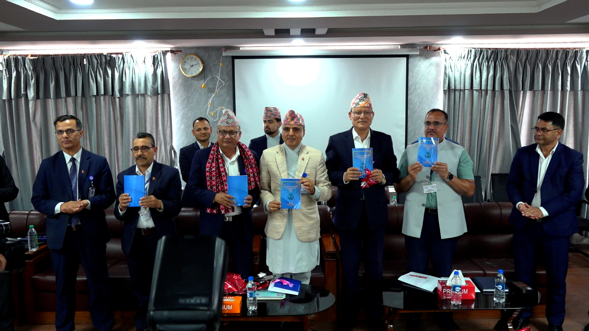 ‘फैसला कार्यान्वयनसँग सम्बन्धित महत्वपूर्ण कानुनहरूको सँगालो’ सार्वजनिक