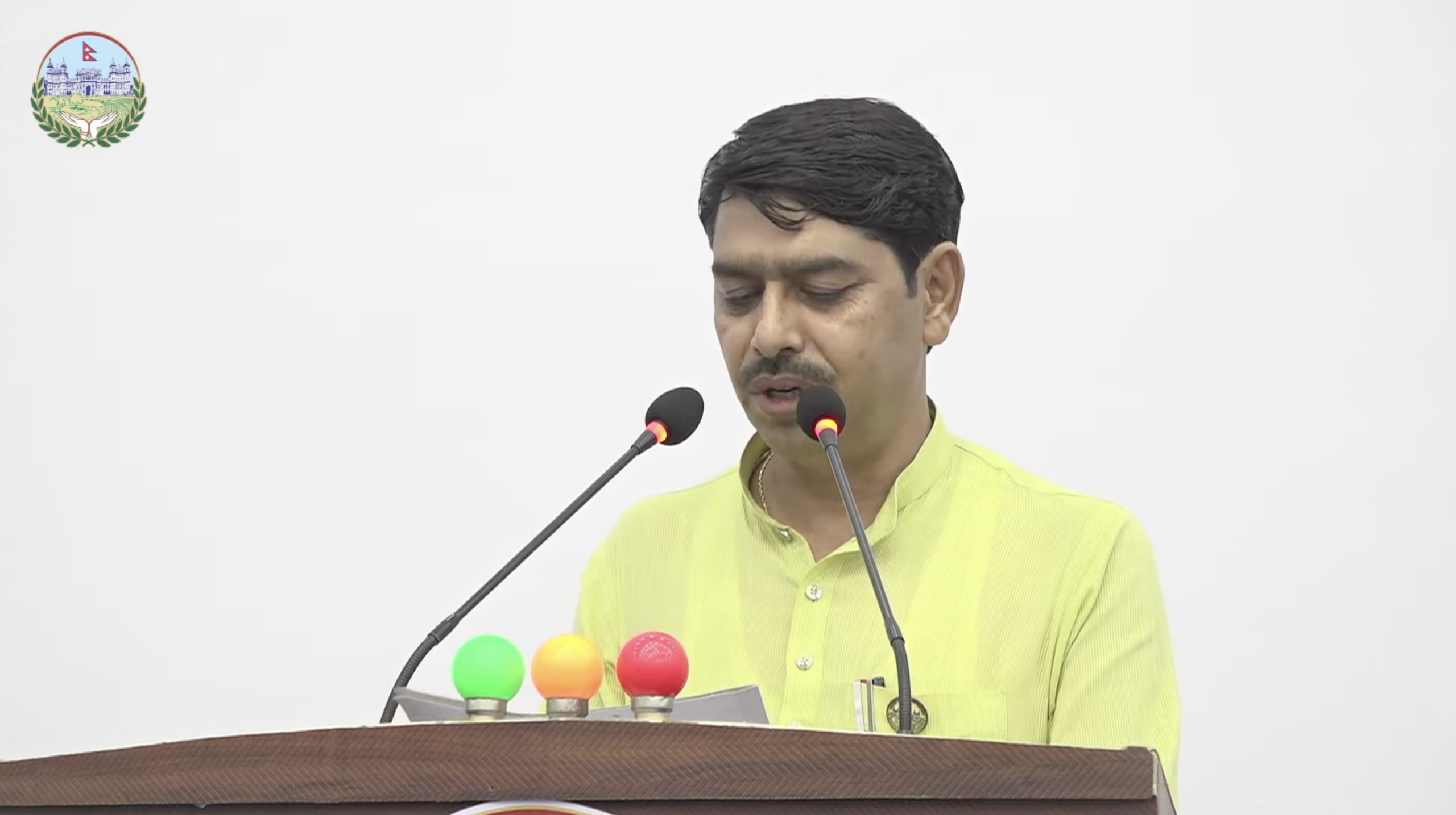 मधेस सरकारको बजेटसम्बन्धी विवाद समाधानका लागि गठित कार्यदलद्वारा प्रतिवेशन पेश