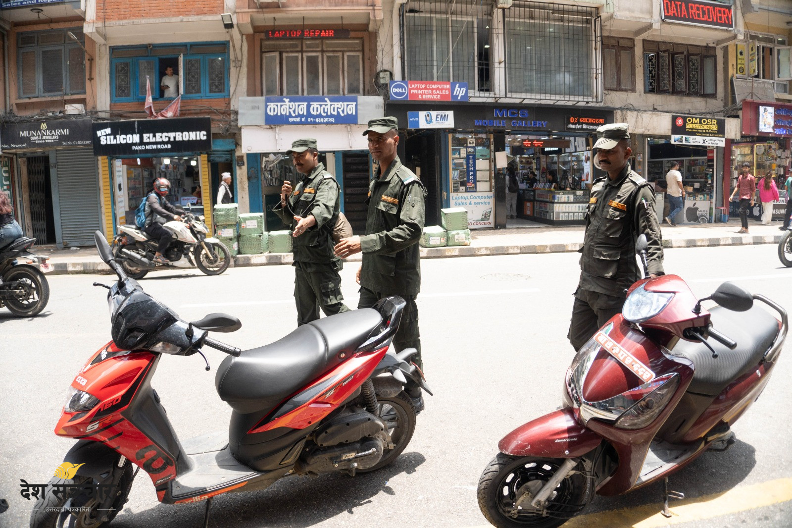 ड्युटीमा फर्किए महानगर प्रहरी (तस्बिरहरू)